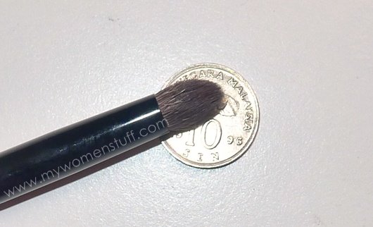 smashbox definer brush size