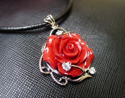 enamel rose pendant from shinju pearls
