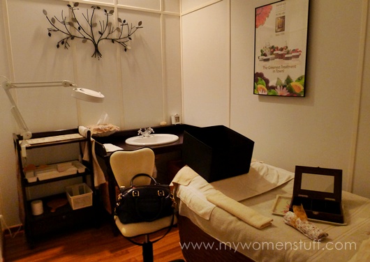 beauty_cottage2 facial room at my beauty cottage