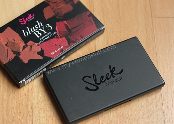 sleek blush by 3 case and box