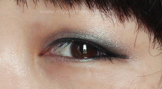 nars dogon eyeshadow on eye