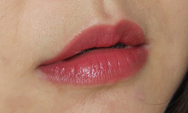 lancome rouge in love bibi rose swatch 280N on lips