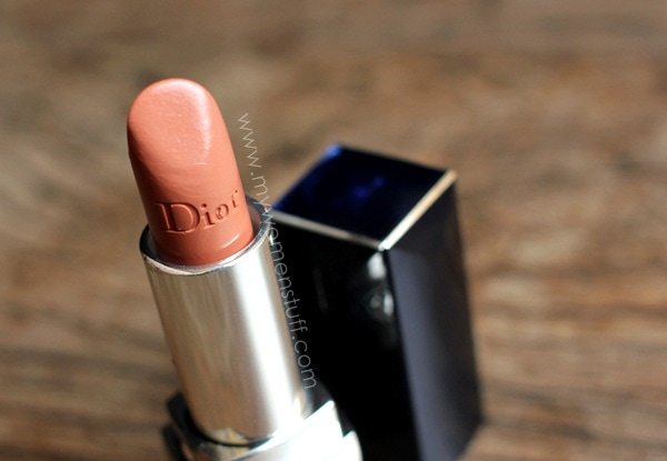 rouge dior trench lipstick close up