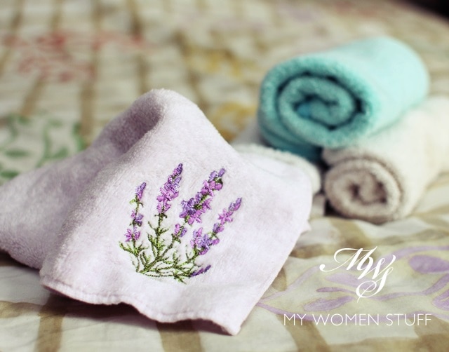 face cloth, flannel, wash cloth to cleanse skin