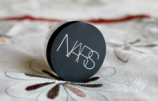 nars light reflecting loose powder tub