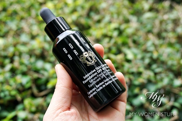 Review & Swatches: Bobbi Brown Intensive Skin Serum Foundation
