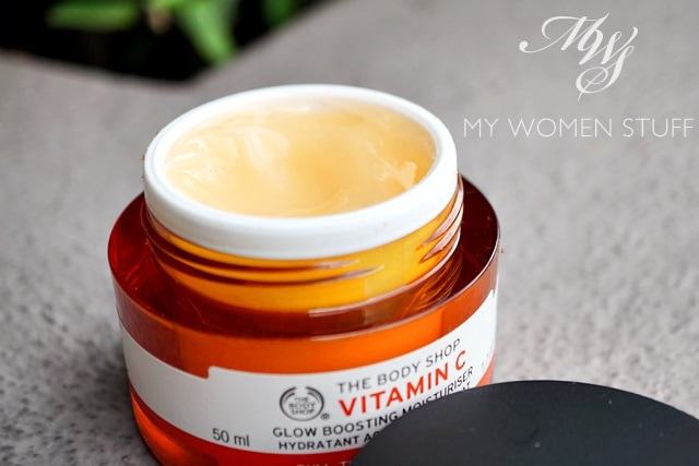 Review The Body Shop Vitamin C Glow Boosting Moisturiser