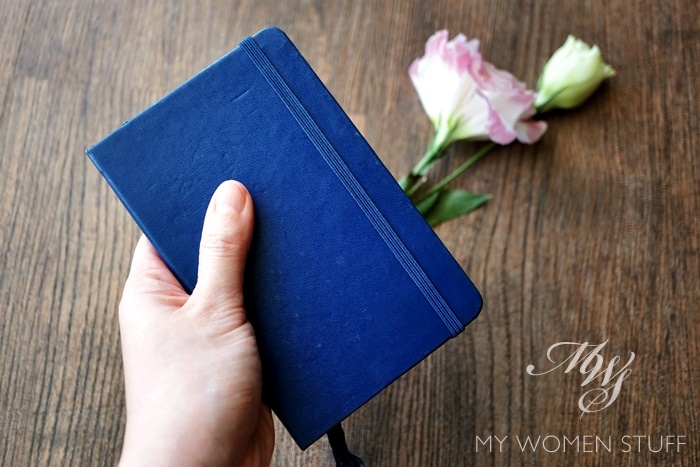 moleskine pocket size weekly notebook
