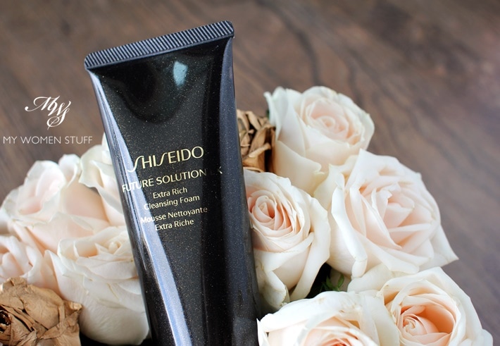 shiseido future solution LX extra rich cleansing foam